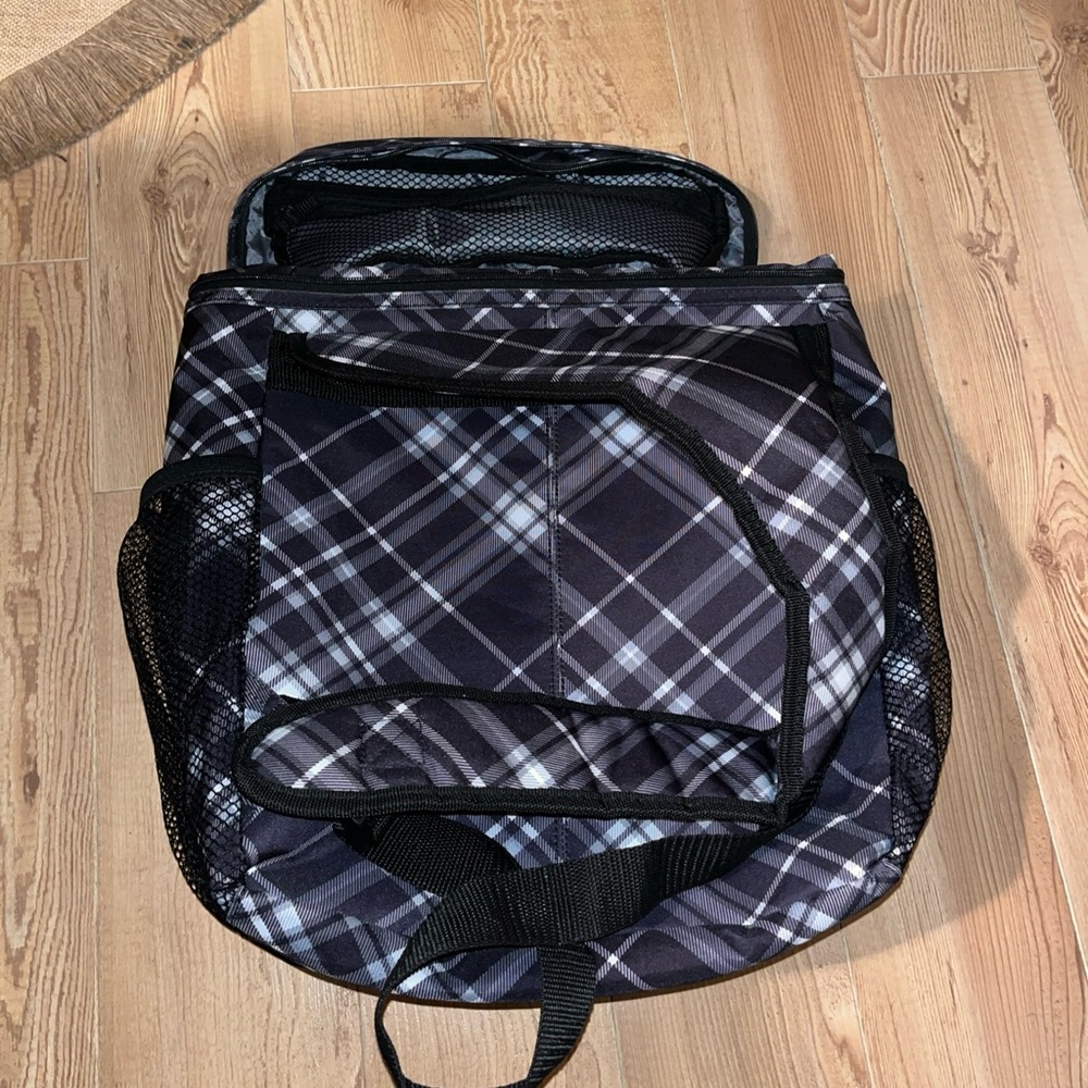 Thirty One 31 Sling Backpack Laptop Camera Diaper Organizer Black Grey Plaid